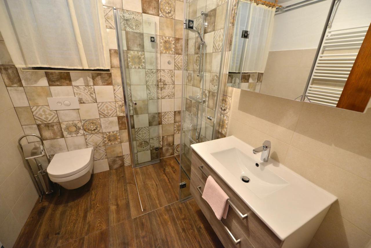 Holiday Home Davca 체르크노 외부 사진