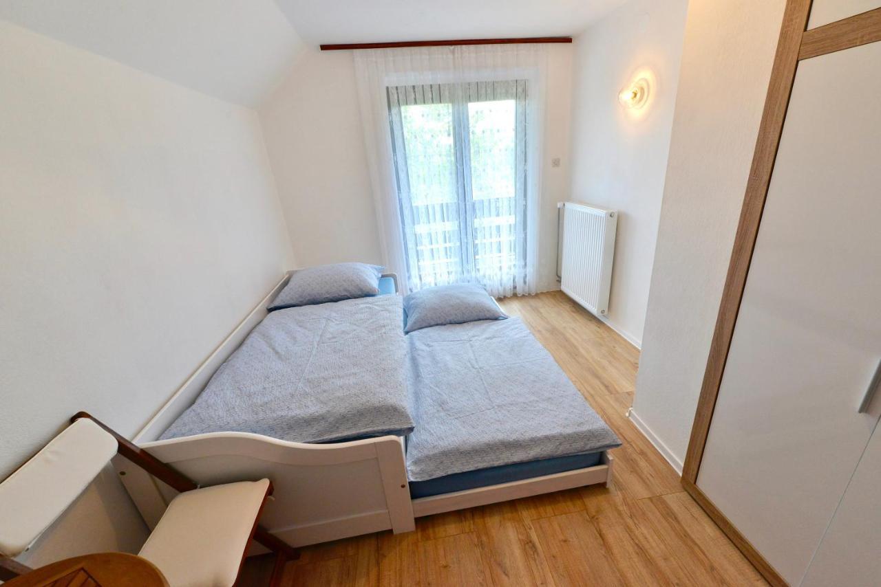 Holiday Home Davca 체르크노 외부 사진